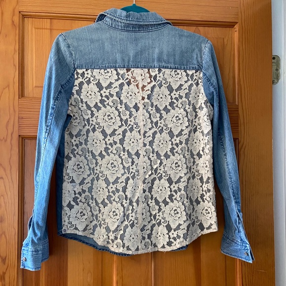 Denim button up shirt with lace back - Picture 3 of 3
